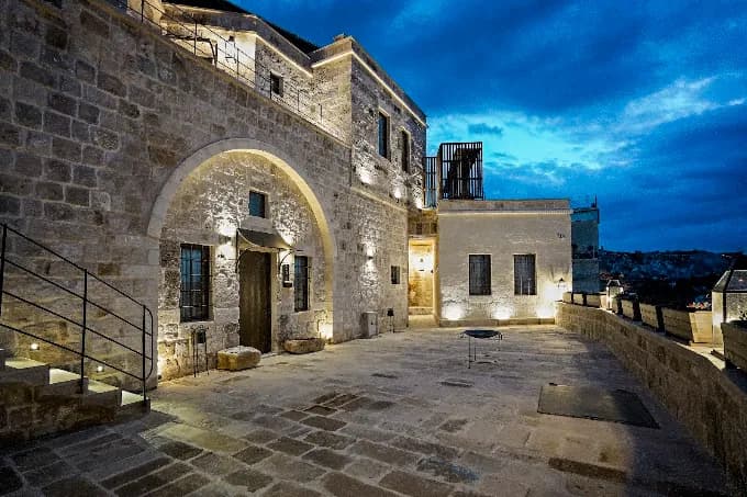 Luvi Cave Hotel
